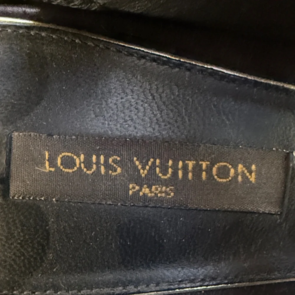 Louis Vuitton Black and Gold Geometric Heels